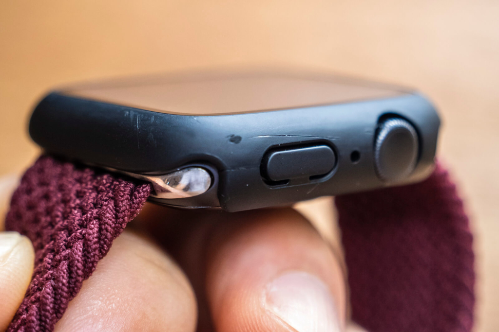 2ヶ月使用した『BARIOUS BARIGUARD3 for AppleWatch』の傷