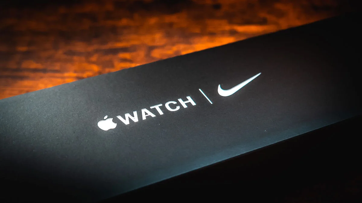 Apple Watch Nike Series 6 レビュー | 通常モデルのアップルウォッチ